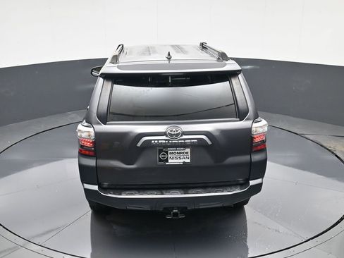 Used 2022 Toyota 4Runner SR5 image 33
