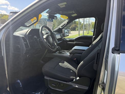 Used 2020 Ford F150 XLT w/ Equipment Group 302A Luxury AWD/4WD image 12