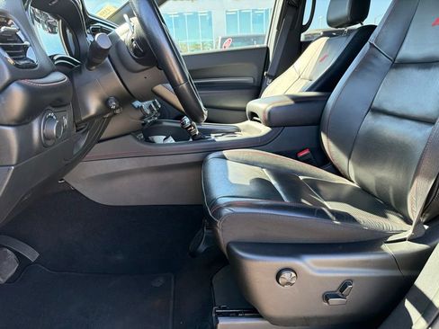Used 2025 Dodge Durango GT AWD/4WD image 22