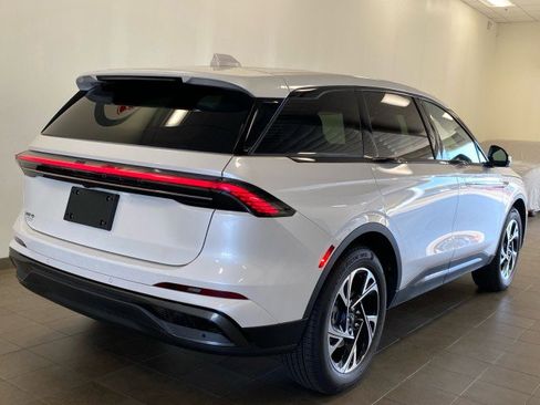 New 2025 Lincoln Nautilus Premier w/ Equipment Group 102A image 7