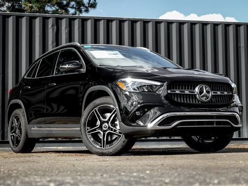 New 2026 Mercedes-Benz GLA 250 4MATIC image 1