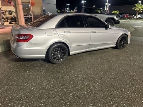 Used 2012 Mercedes-Benz E 350 Sedan image 10