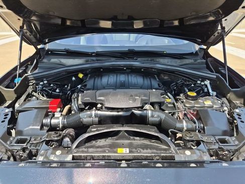 Used 2019 Jaguar F-PACE S AWD/4WD image 24