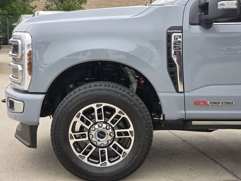 Used 2026 Ford F250 Platinum w/ Platinum Plus Package AWD/4WD image 6