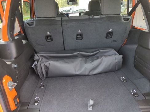 New 2025 Jeep Wrangler Sport S image 23