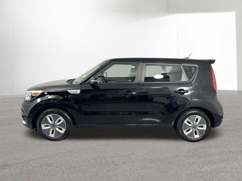 Used 2017 Kia Soul EV FWD image 28