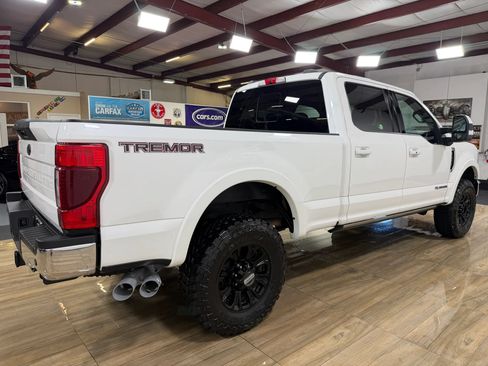 Used 2021 Ford F250 Lariat w/ Tremor Off-Road Package AWD/4WD image 5