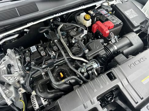 New 2026 Nissan Kicks S image 30