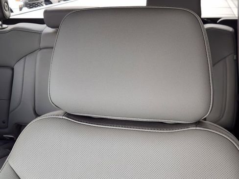 Used 2024 Chevrolet Silverado 1500 LTZ image 21