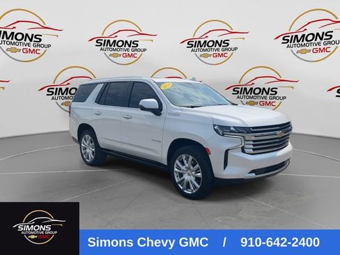 Used 2024 Chevrolet Tahoe High Country AWD/4WD image 3