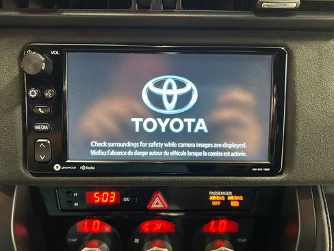 Used 2017 Toyota 86 860 Special Edition RWD image 18