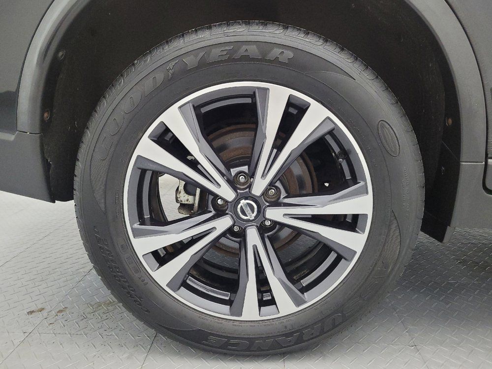 Used 2017 Nissan Rogue SL AWD/4WD image 31