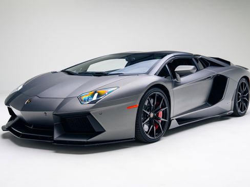 Used 2015 Lamborghini Aventador LP 700-4 image 43