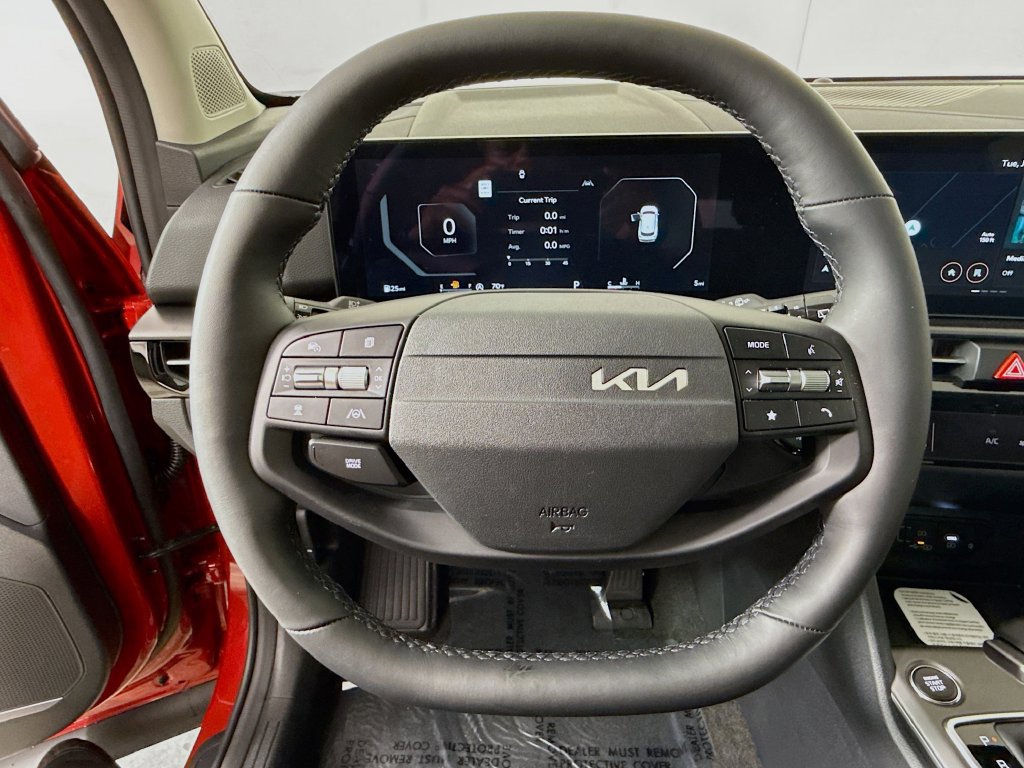 New 2026 Kia Sportage SX FWD image 12