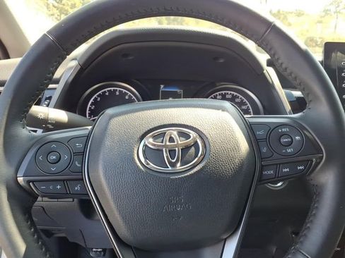 Used 2024 Toyota Camry SE w/ Convenience Package image 20