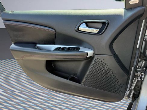 Used 2019 Dodge Journey GT AWD/4WD image 23
