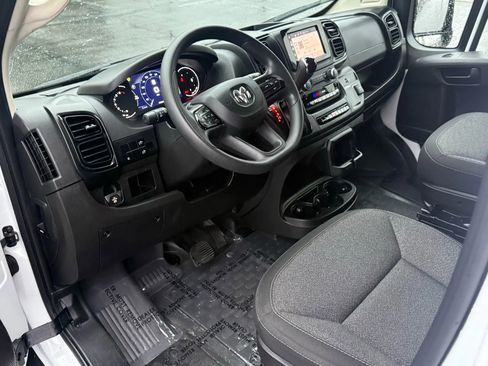 Used 2023 RAM ProMaster 2500 image 12