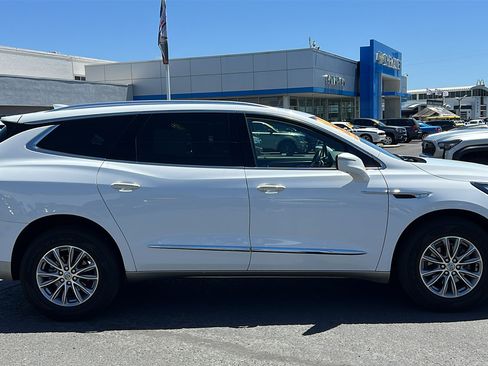 Certified 2024 Buick Enclave Premium AWD/4WD image 4