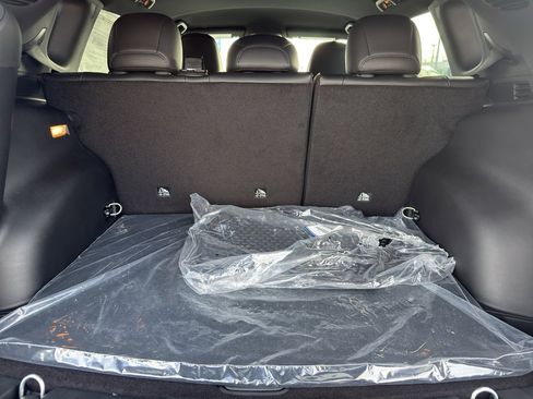 New 2025 Jeep Compass Trailhawk w/ Trailhawk Elite Group image 34