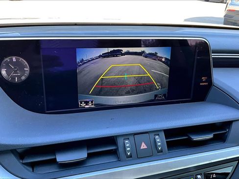 Used 2019 Lexus ES 350 image 26