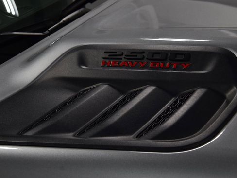 Used 2023 RAM 2500 Limited image 17