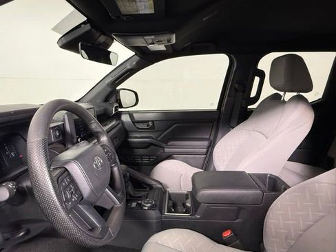 Used 2024 Toyota Tacoma SR5 AWD/4WD image 25