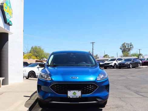 Used 2022 Ford Escape SE image 16