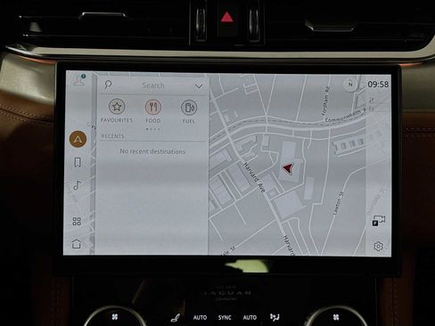 New 2026 Jaguar F-PACE R-Dynamic S image 15