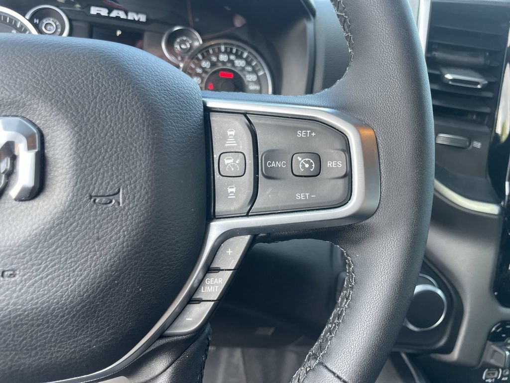 Used 2025 RAM 1500 Big Horn AWD/4WD image 17