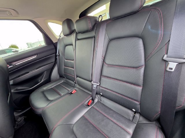 Used 2025 MAZDA CX-5 Carbon Edition AWD/4WD image 14