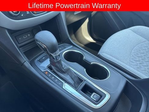 Used 2024 Chevrolet Equinox LT image 16