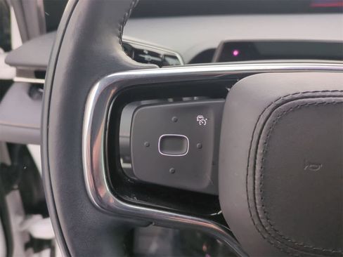 Used 2025 Lincoln Nautilus Reserve w/ Jet Appearance Package image 24