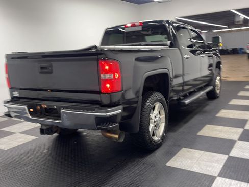 Used 2016 GMC Sierra 2500 SLT AWD/4WD image 18