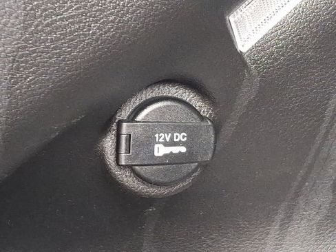 Used 2022 Jeep Compass Latitude AWD/4WD image 30