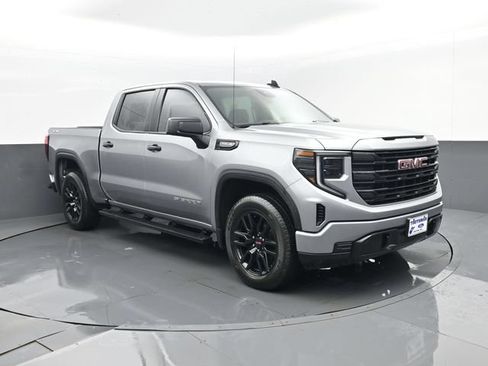 Used 2024 GMC Sierra 1500 Pro w/ Graphite Edition AWD/4WD image 3