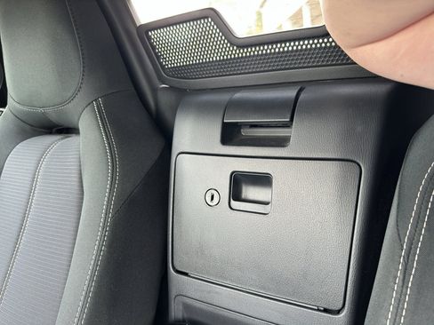 Used 2018 FIAT 124 Spider Classica w/ Technology Group image 21