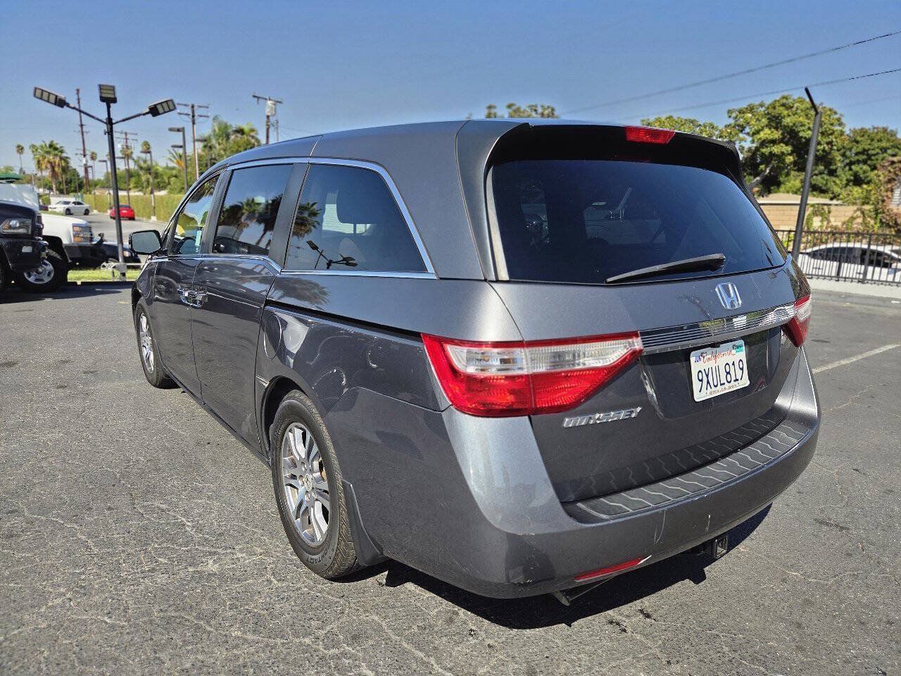 Used 2012 Honda Odyssey EX image 12