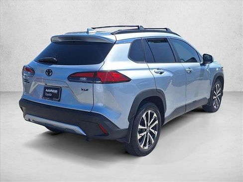 Certified 2023 Toyota Corolla Cross XLE w/ Convenience Package FWD image 5