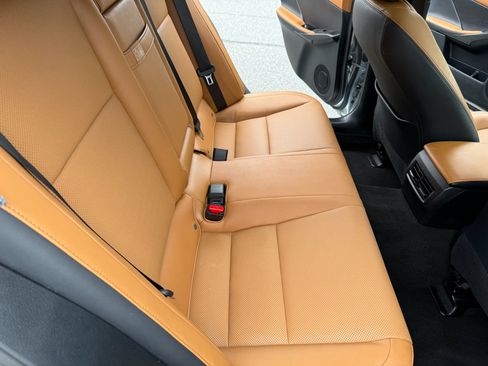 Used 2023 Lexus IS 300 w/ Premium Package image 28