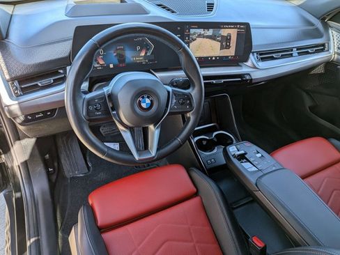 Used 2025 BMW X2 xDrive28i w/ Premium Package image 10