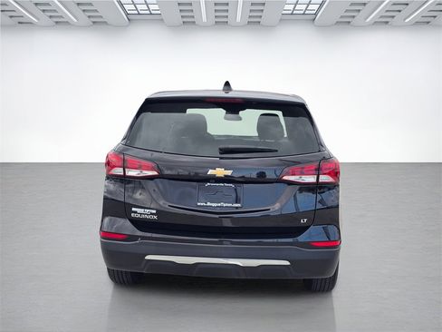 Used 2022 Chevrolet Equinox LT image 4