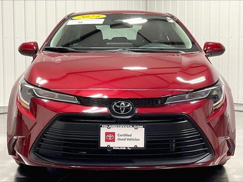Certified 2024 Toyota Corolla LE image 2