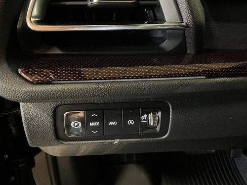 New 2026 Chevrolet Traverse Z71 w/ Driver Confidence Package AWD/4WD image 17