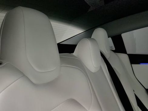 Used 2025 Tesla Model 3 RWD image 38