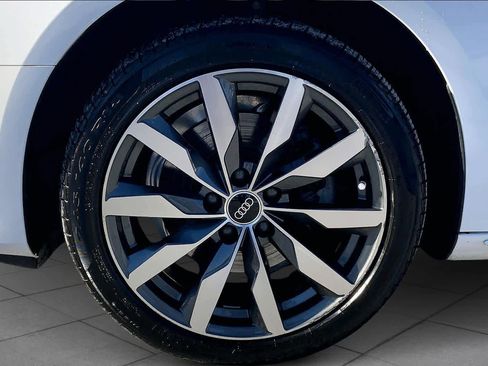 Used 2022 Audi A4 2.0T Premium w/ 18" Wheel Package image 10