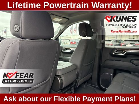 Used 2024 Chevrolet Silverado 1500 LT Trail Boss AWD/4WD image 38