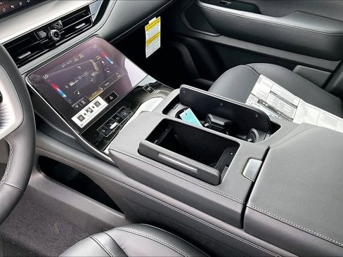 New 2026 INFINITI QX80 Pure w/ Cargo Package image 31