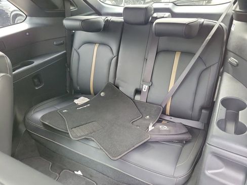 Used 2024 MAZDA CX-90 Plug-In Hybrid w/ Premium Plus image 17