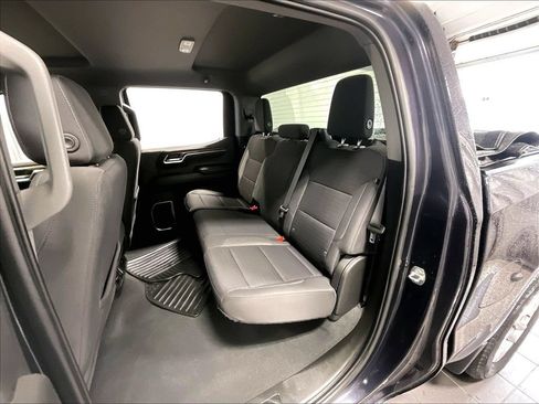Used 2023 Chevrolet Silverado 1500 LT AWD/4WD image 15