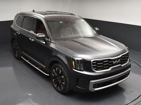 Certified 2024 Kia Telluride SX w/ Towing Package FWD image 43